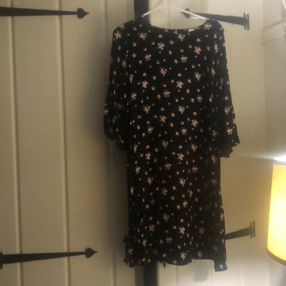 Cute H&M dress